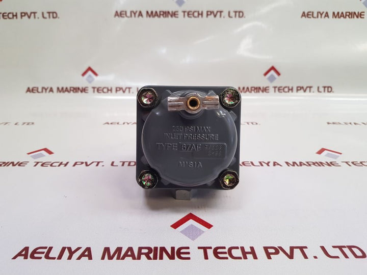 Fisher Controls 67Af R/226 Pressure Regulator