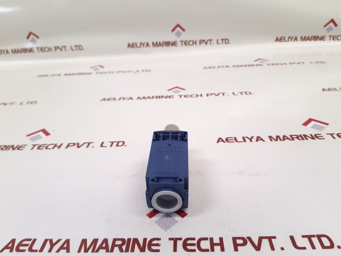 Telemecanique Zcp21 Limit Switch 500V 10A Xck P2145G11