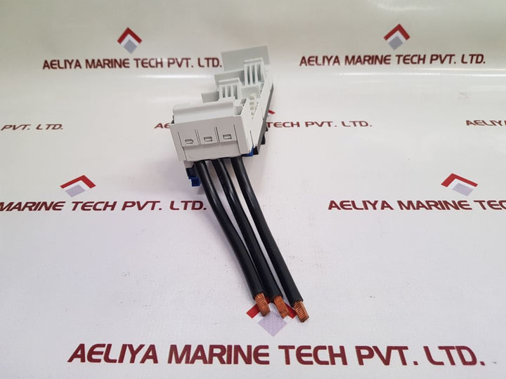 Rittal SV 9340.430 Busbar Adapter System 690V 65A