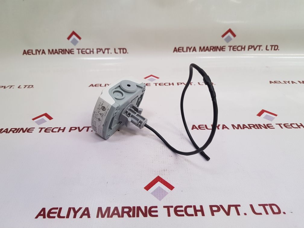 Siemens Qam2120.040 Temperature Sensor - Aeliya Marine Tech