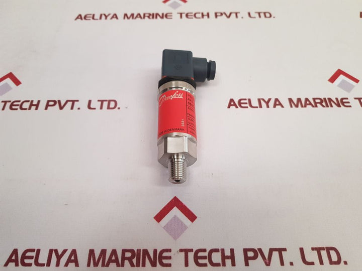 Danfoss Aks 33 Pressure Transmitter 060G2101, 10...30 V.D.C