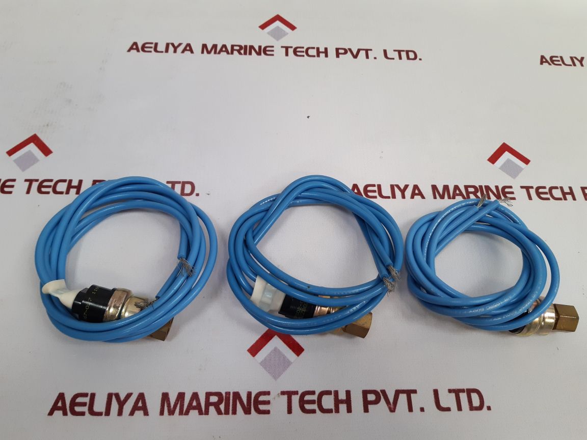 Hk02Zb027A Pressure Switch 6T-76A - Aeliya Marine Tech