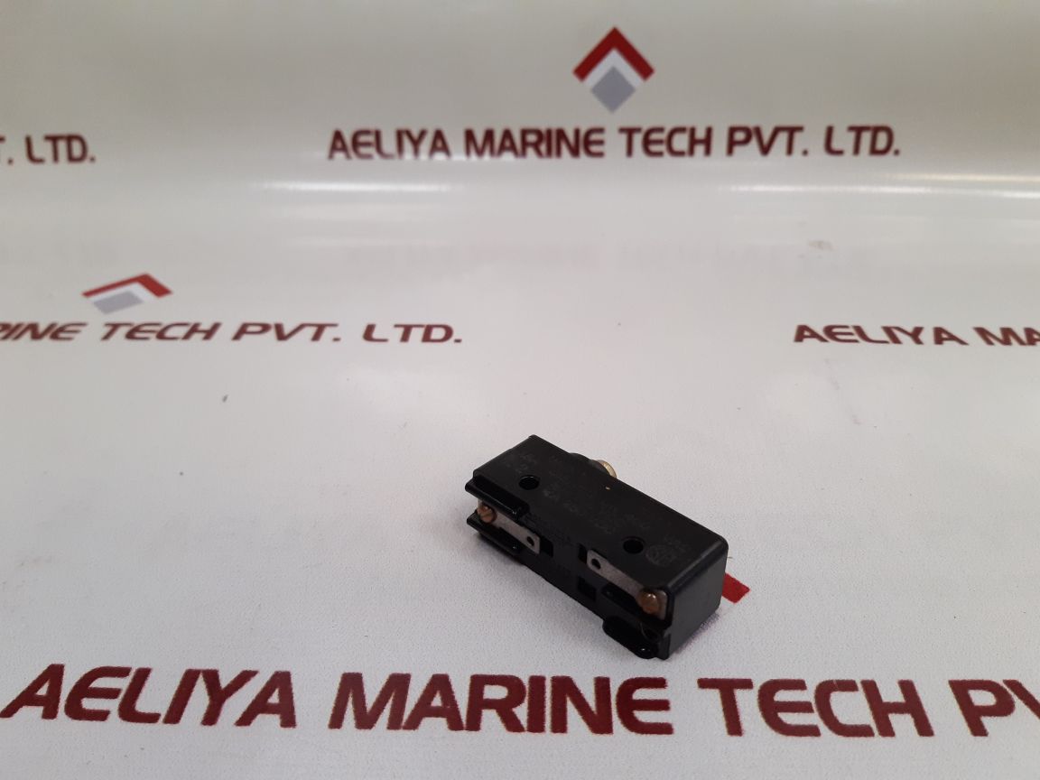 Lot of 7X Micro Switch Yz-2rd Limit Switch 15a 460vac