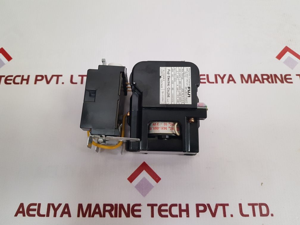 Fuji Electric Srca 3631-05/Uv(4A1B) Magnetic Contactor New - Aeliya Marine Tech