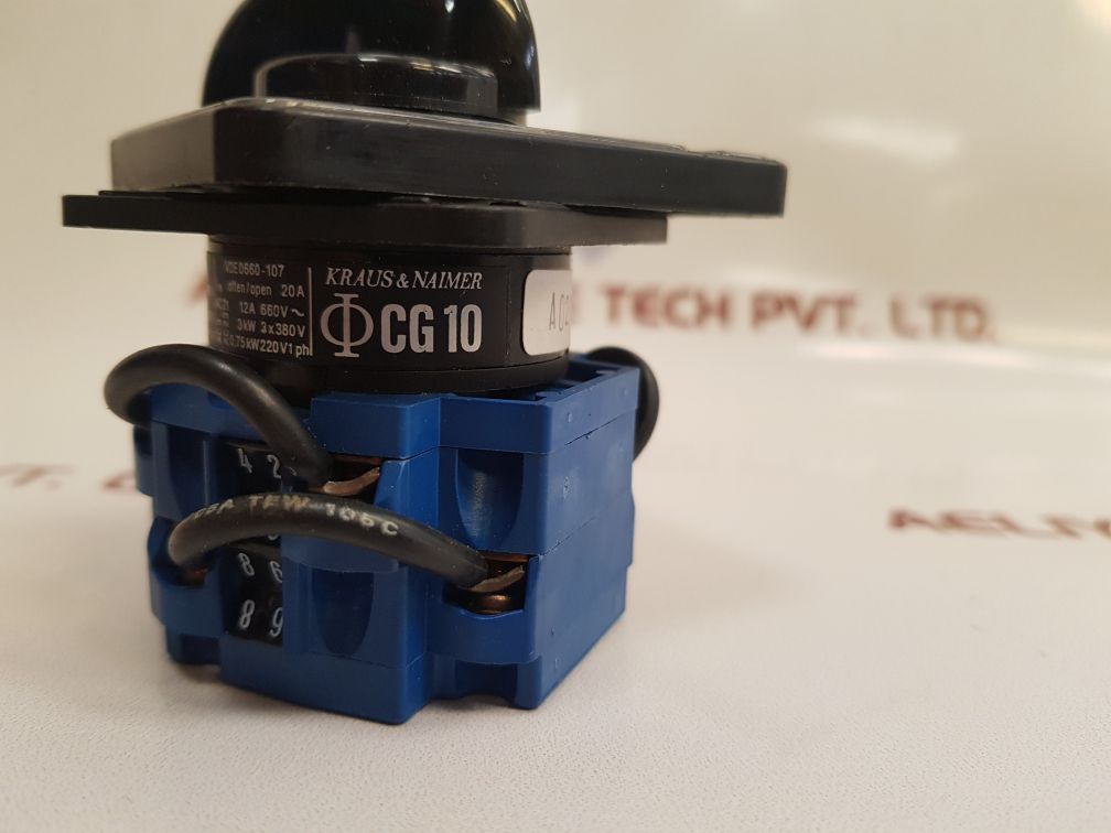Kraus&Naimer Cg 10 Cam Switch - Aeliya Marine Tech