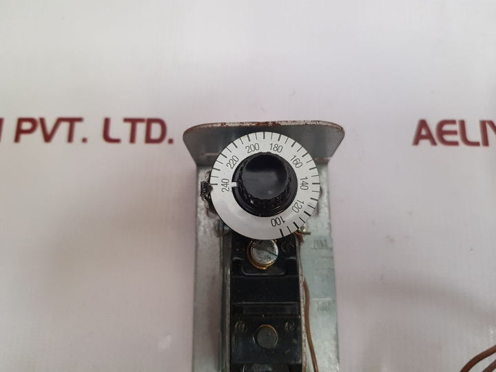 Johnson Controls A19Adb-1 Temperature Control - Aeliya Marine Tech
