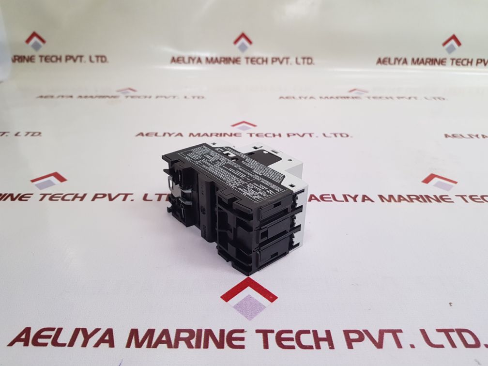 Eaton Pkzm0-2.5 Xtpr2P5Bc1 Circuit Breaker/Switch - Aeliya Marine Tech