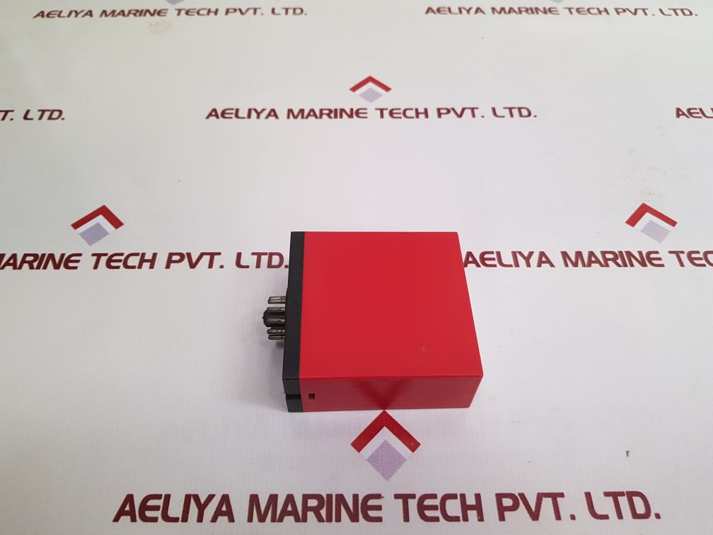 Pr Electronics 2204 Danfoss/Isolation Amplifier 24V Dc - Aeliya Marine Tech