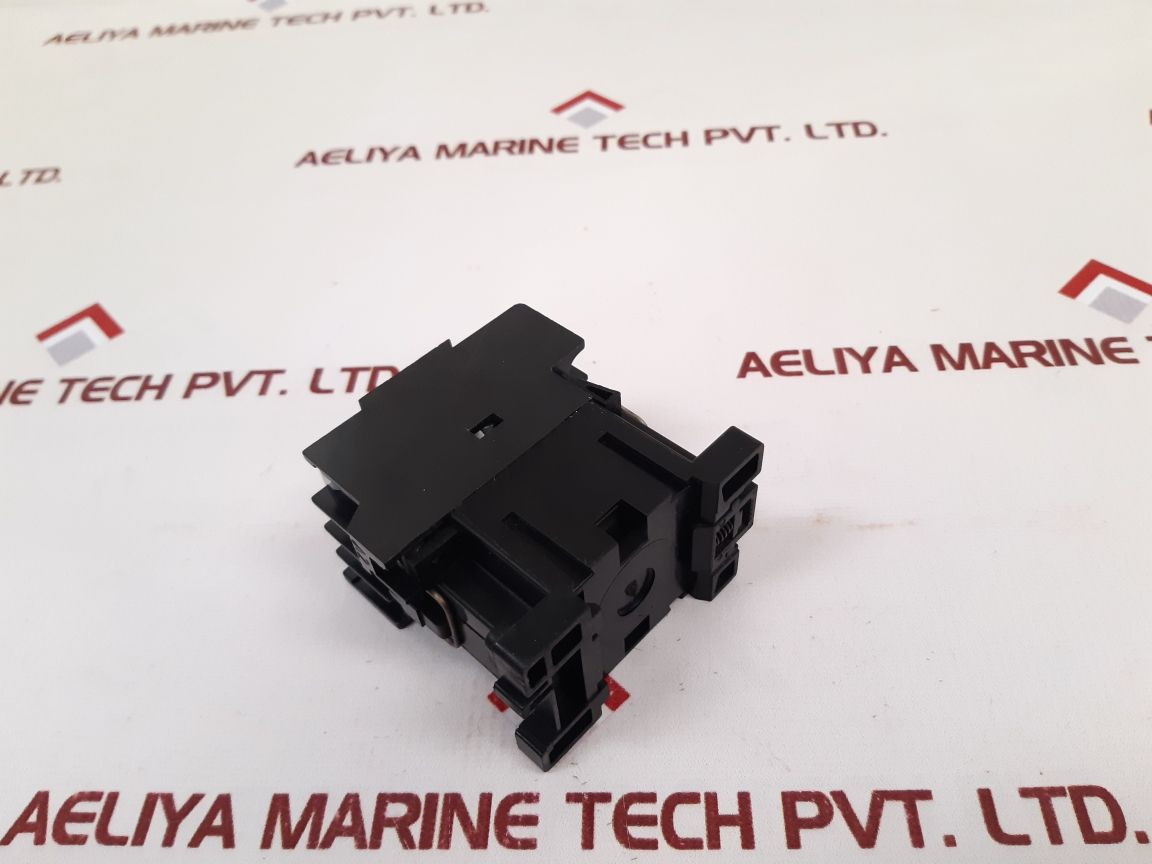 Stromberg Ok00 W10 Contator - Aeliya Marine Tech