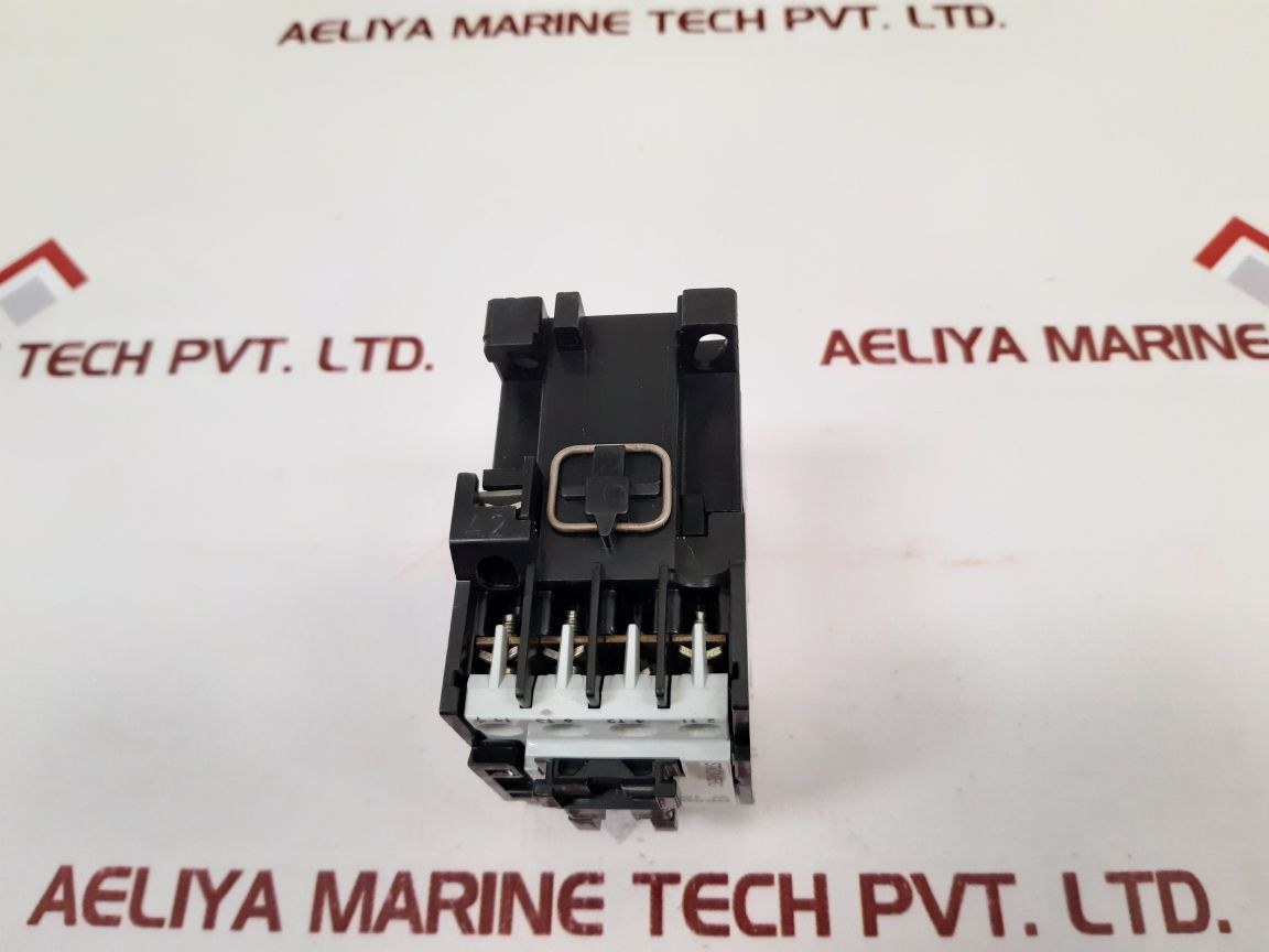 Stromberg Ok00 W10 Contator - Aeliya Marine Tech