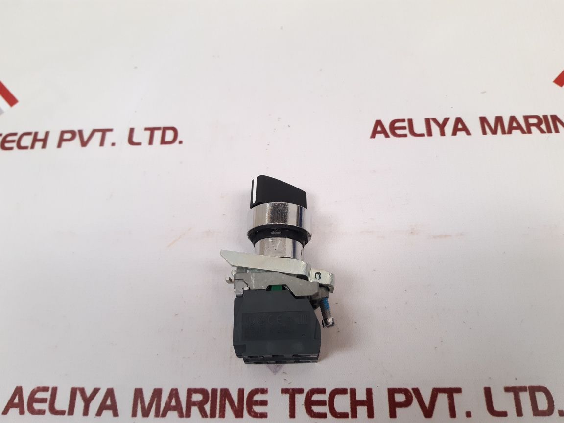 Schneider Electric Zbe-101 Contact Block Pushbutton - Aeliya Marine Tech