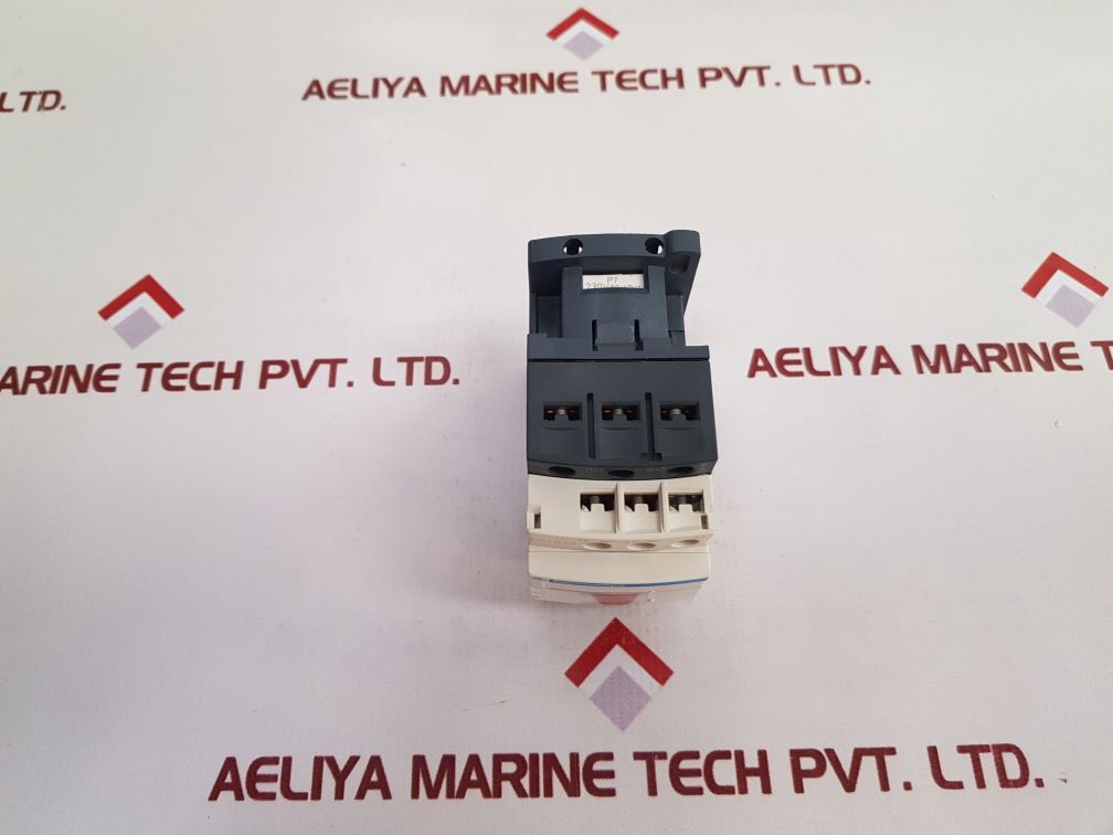 Schneider Electric Lc1D12 Contactor Relay Lc1D12P7 New - Aeliya Marine Tech