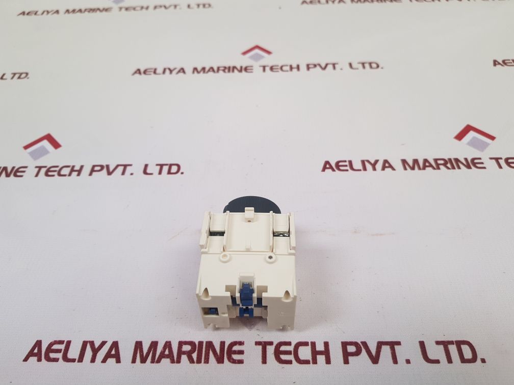 Telemecanique/Schneider Ladt0 Time Delay Block 0.1-3S - Aeliya Marine Tech