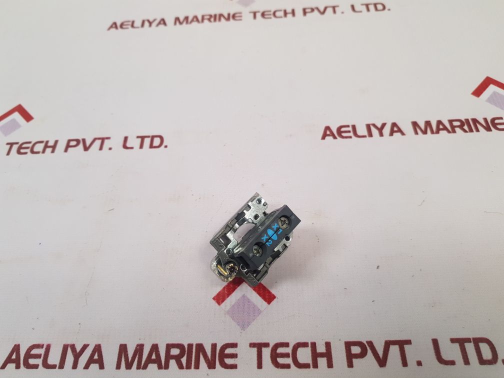 Schneider Electric Zbv-m6 Yellow Led Light Pushbutton - Aeliya Marine Tech
