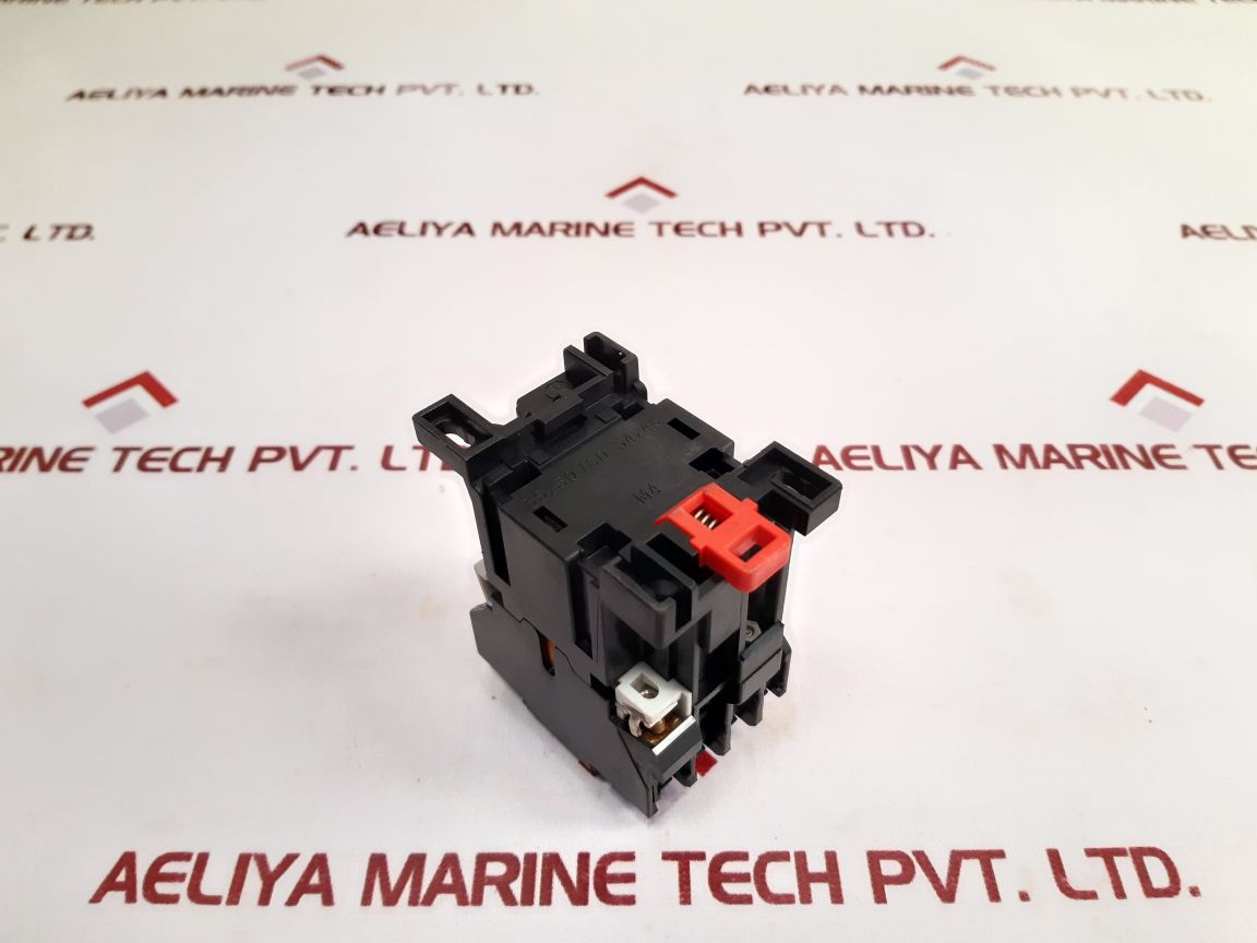 Telemecanique Ca2-dn131.A65 Contactor 220V 50Hz 220-240V 60Hz - Aeliya Marine Tech