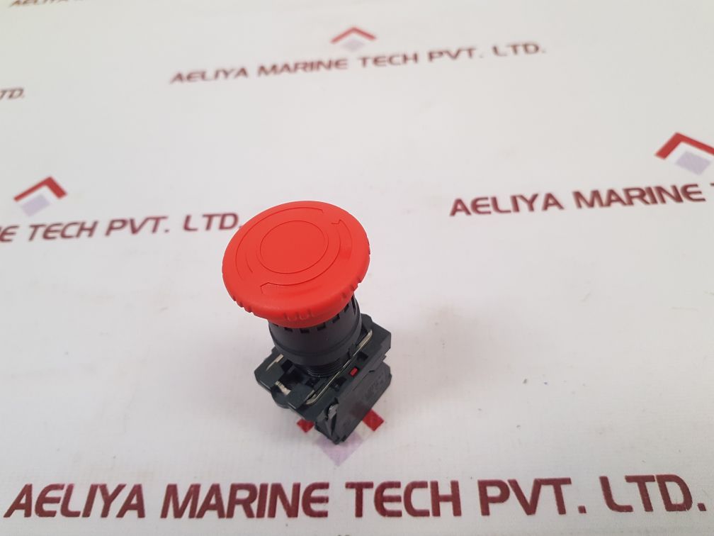 Telemecanique Zbe-101 Red Illuminated Push Button Switch