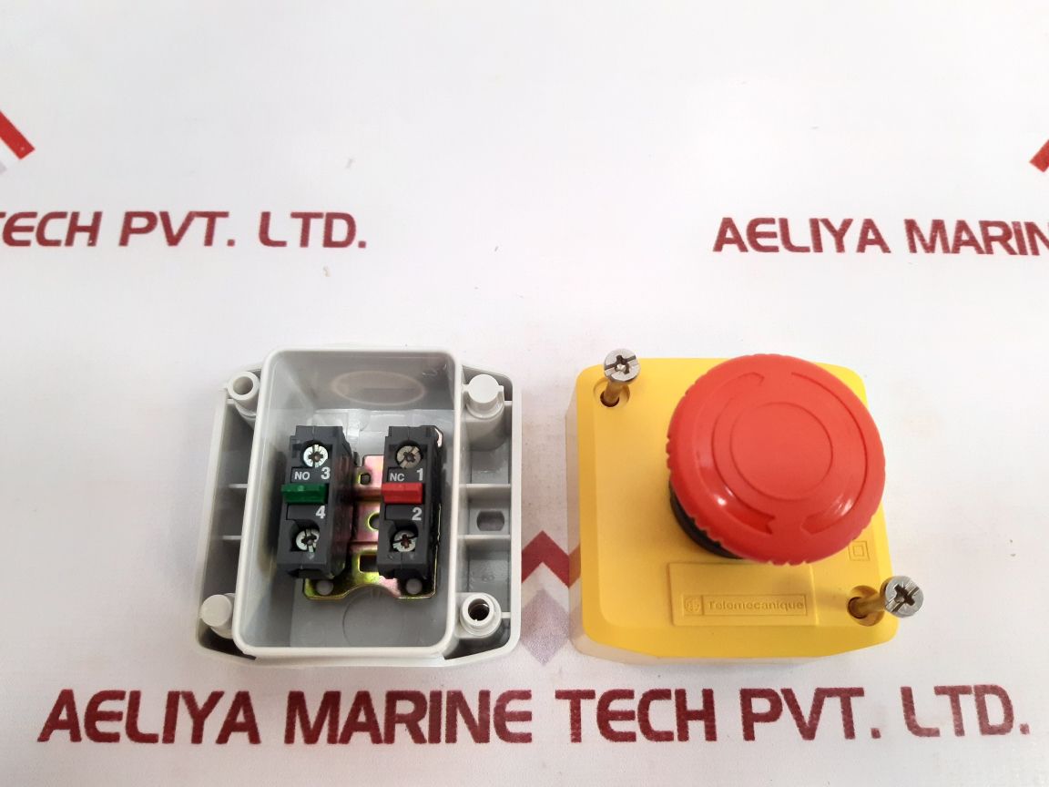 Telemecanique/schneider xalk174e emergency stop push button - Aeliya Marine Tech