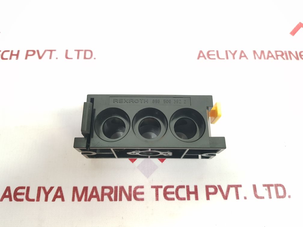 Rexroth 898 500 392 2 Thru Station Manifold - Aeliya Marine Tech