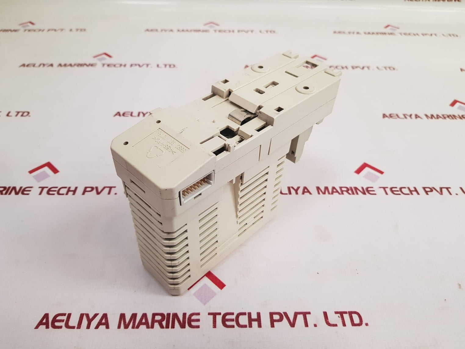 Abb Ai830 3Bse008518R1 Digital Input Module With 3Bse013230R1 Base - Aeliya Marine Tech