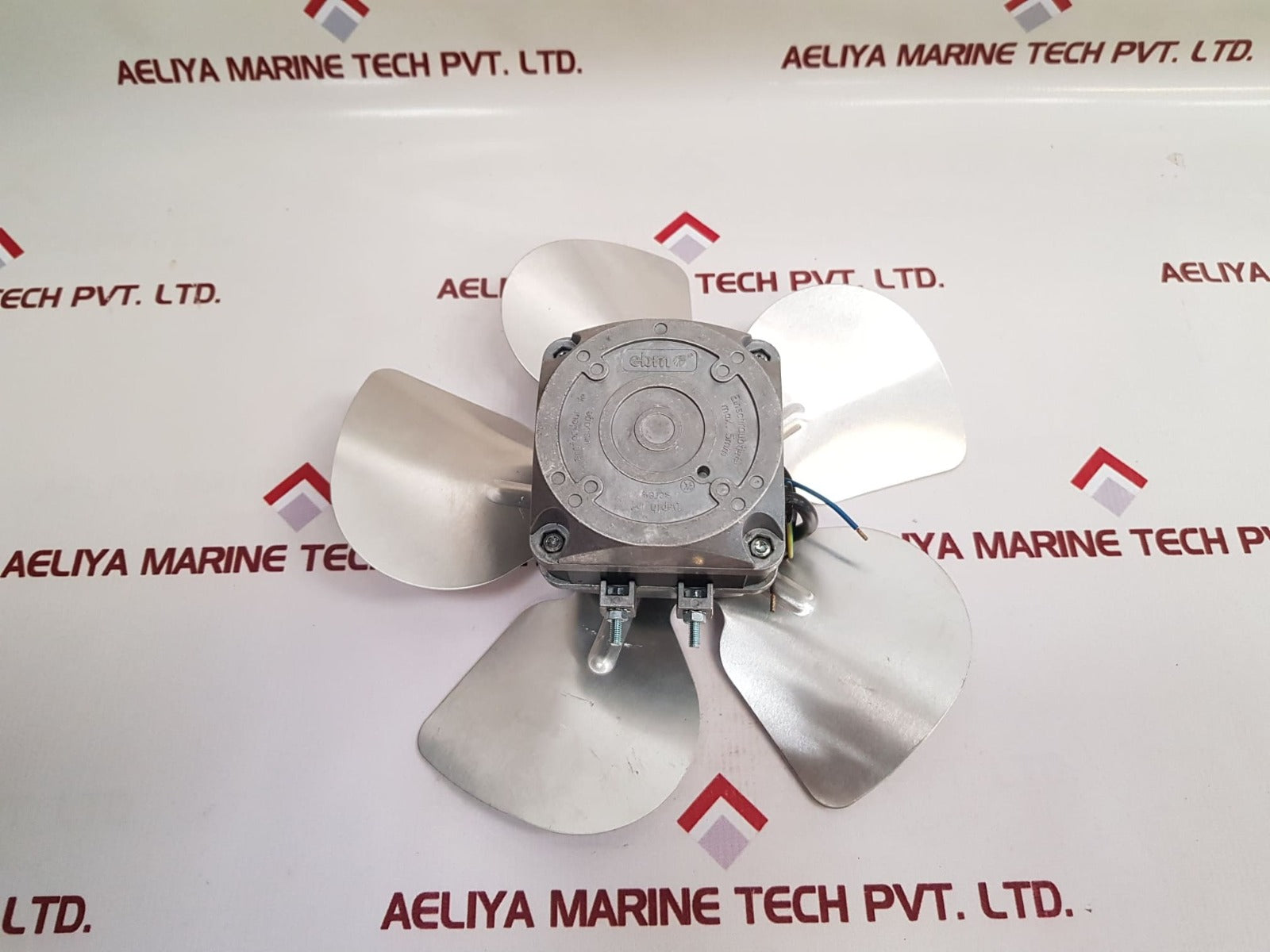 Ebm Papst M4Q045-ca03-49 Condenser Fan Motor W/ Suction Blade 1550R/Min