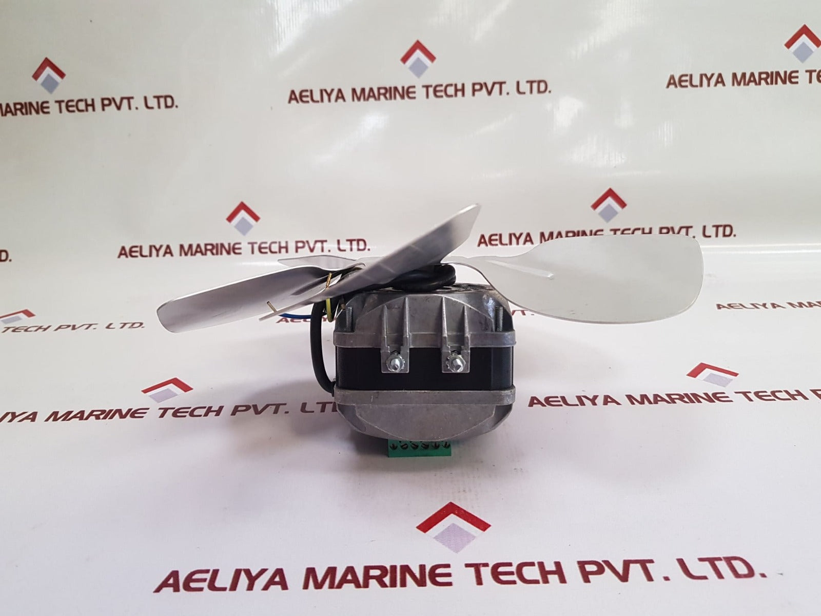 Ebm Papst M4Q045-CA03-49 Condenser Fan Motor W/ Suction Blade 1550R/Min - Aeliya Marine Tech