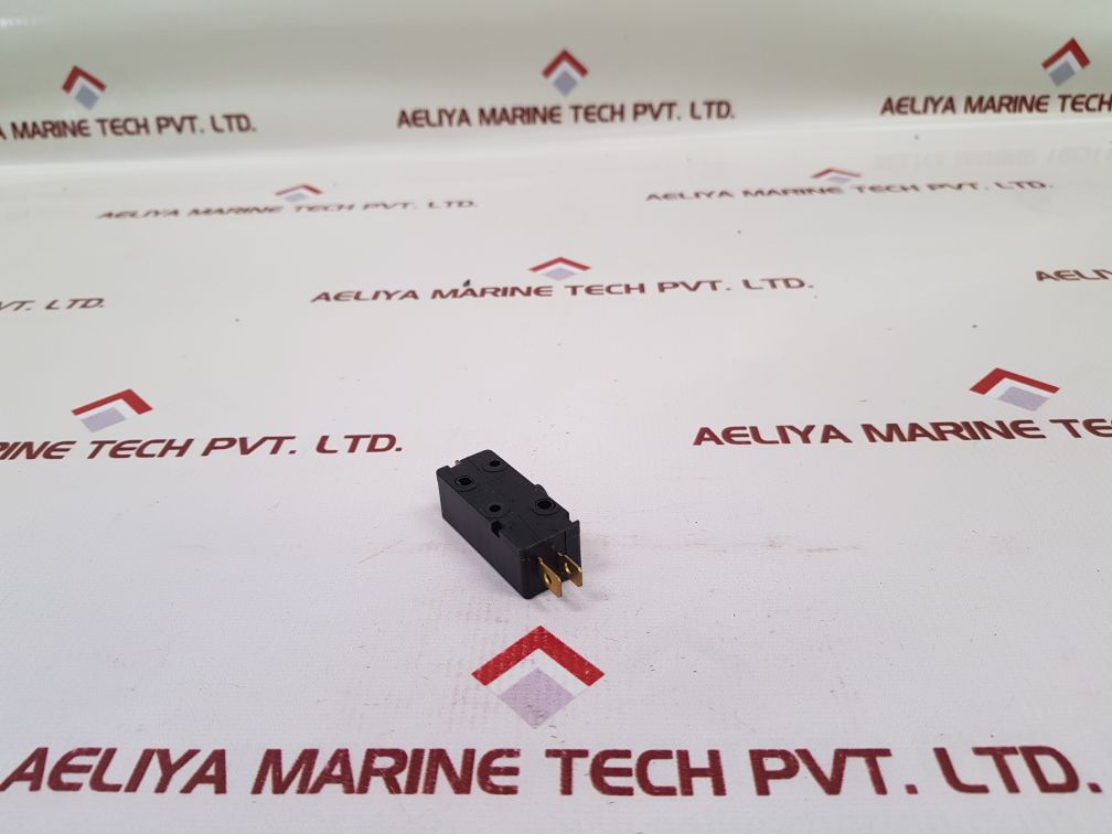 Crouzet F 83152 Micro Switch - Aeliya Marine Tech