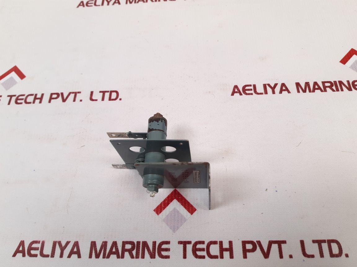 International Rectifier M-65752 - Aeliya Marine Tech