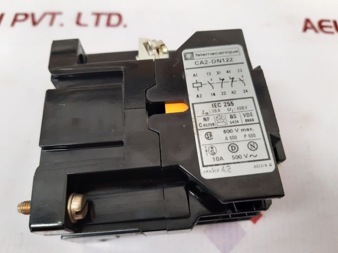 Telemecanique Ca2-dn122 Contactor 220V 50Hz 220-240V 60Hz - Aeliya Marine Tech
