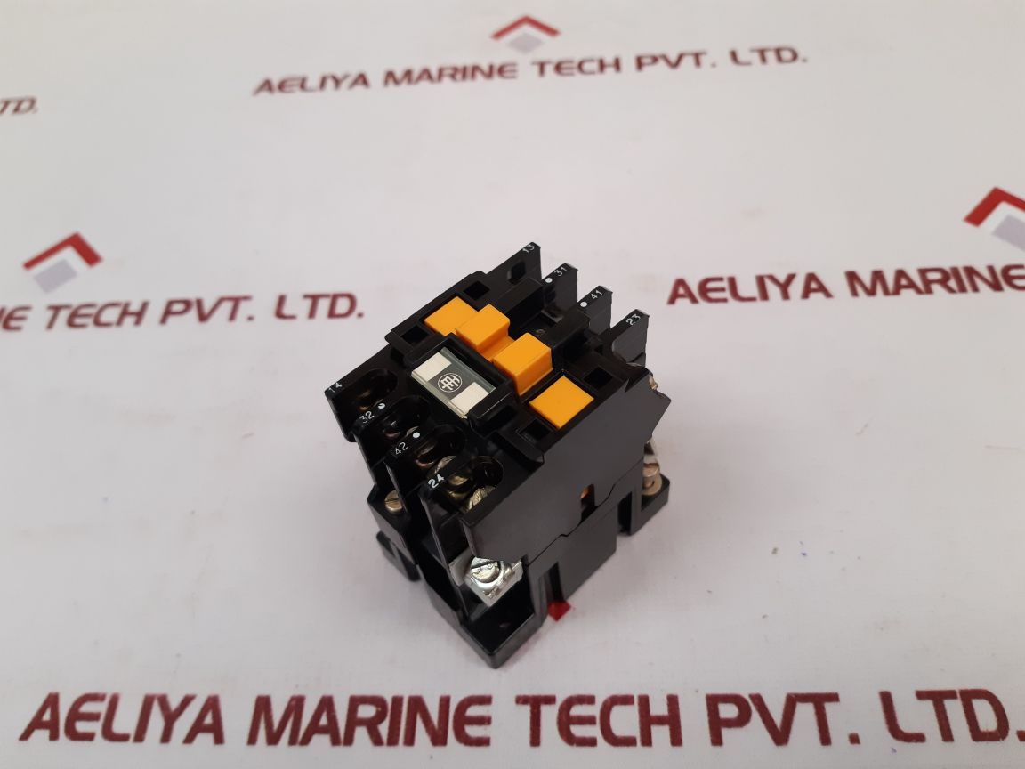 Telemecanique Ca2-dn122 Contactor 220V 50Hz 220-240V 60Hz - Aeliya Marine Tech
