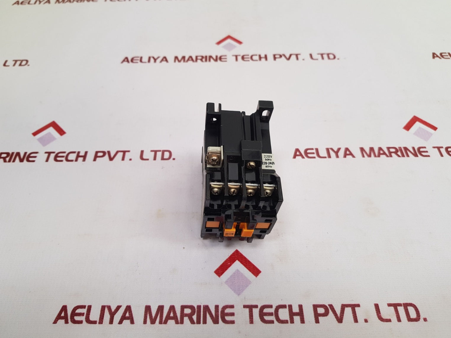 Telemecanique Ca2-dn 140.A60 Contactor Relay - Aeliya Marine Tech
