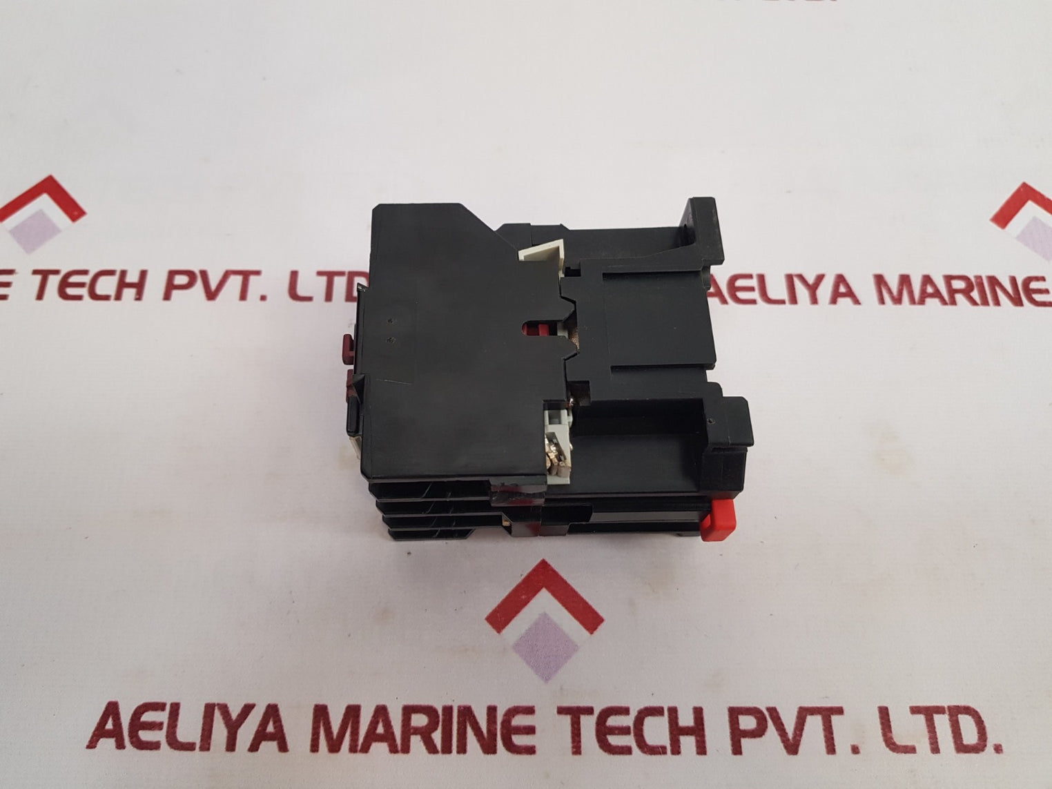 Telemecanique Lc1-d253 Contactor - Aeliya Marine Tech