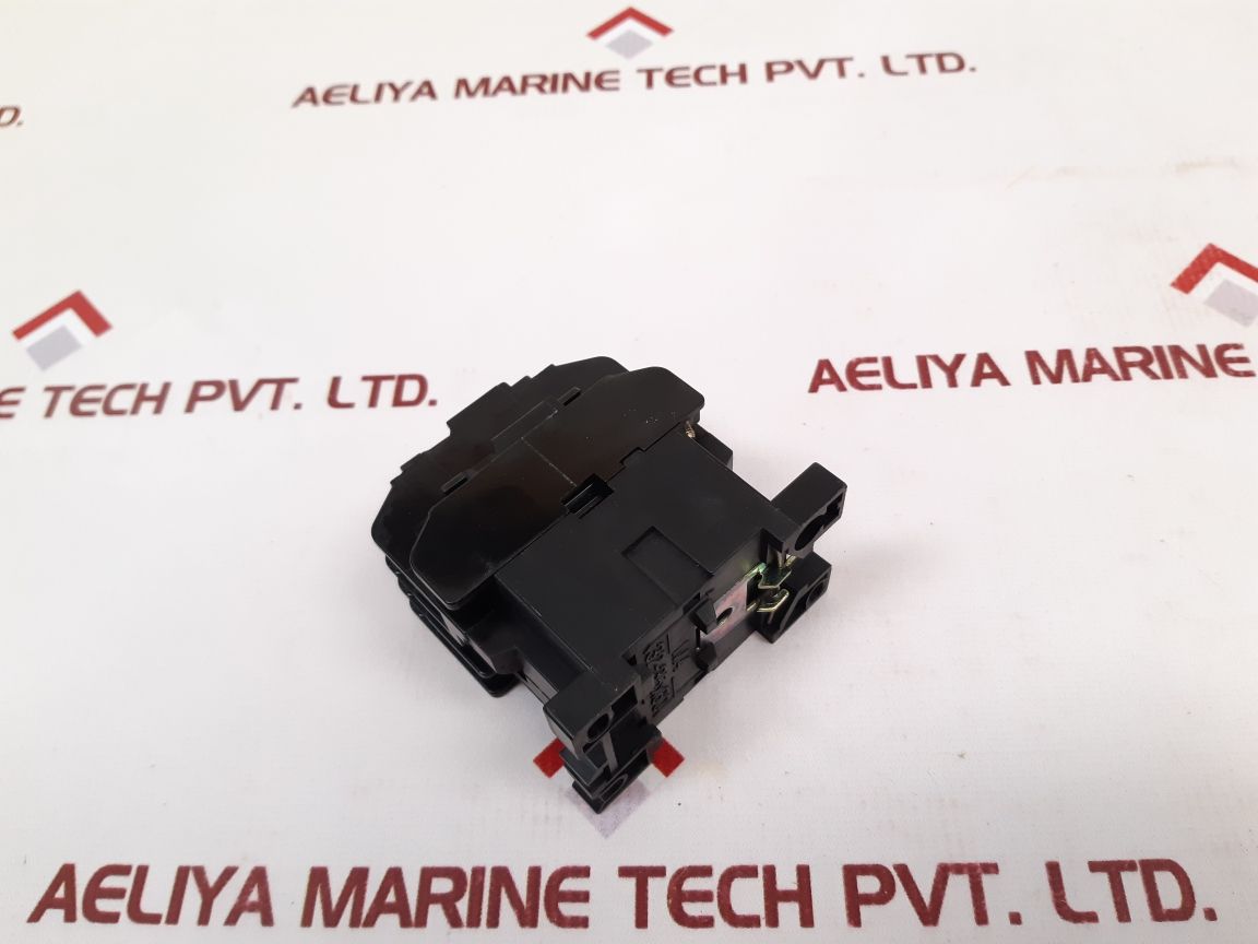 Danfoss Ci 9 Contactor Used - Aeliya Marine Tech