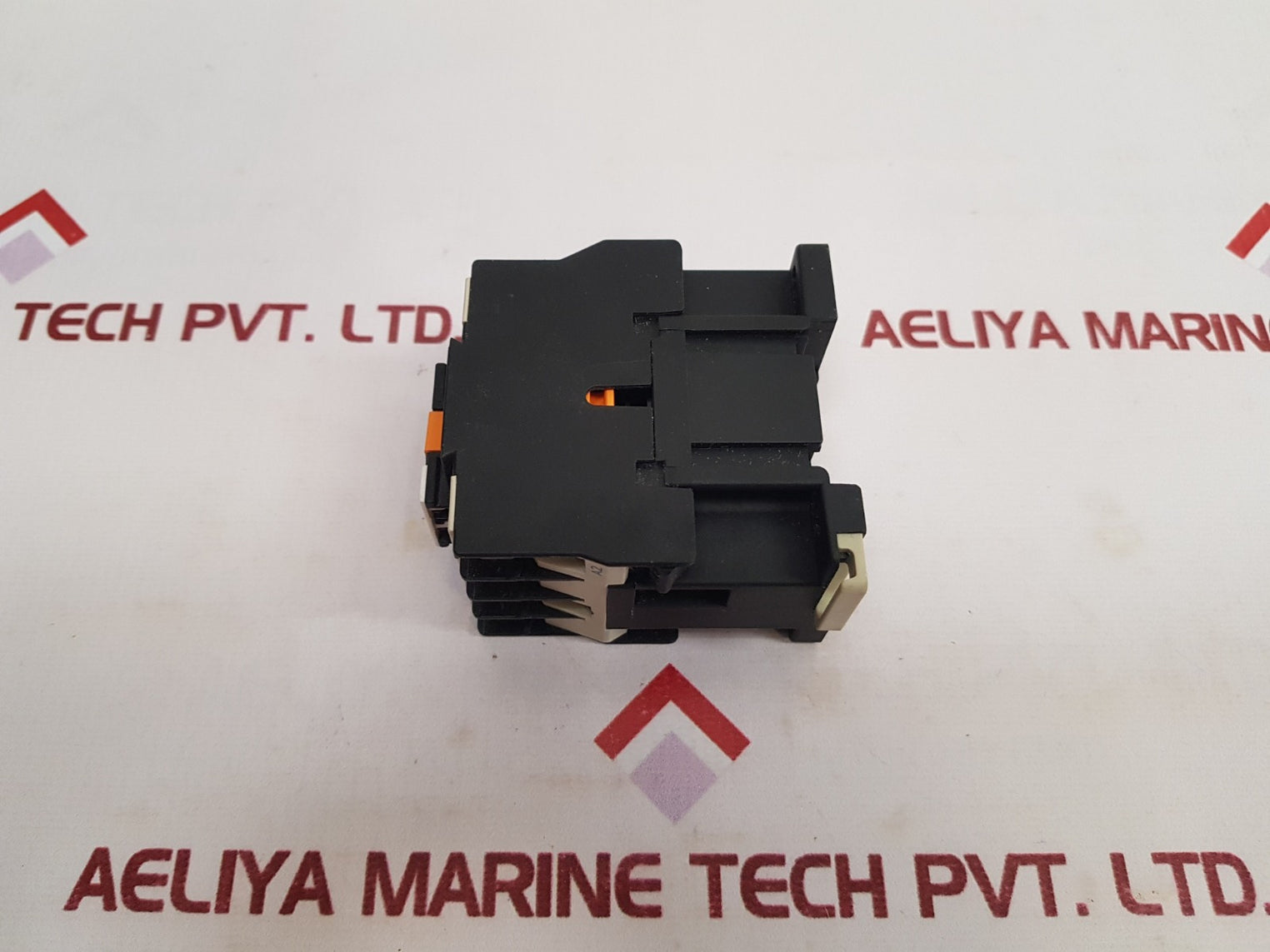 Telemecanique Ca2 Dn22 Relay - Aeliya Marine Tech