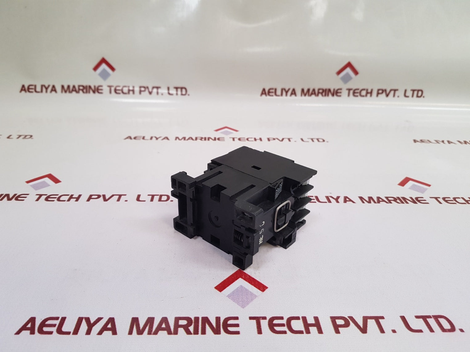 Stromberg Ok 00 W10 Contactor Used - Aeliya Marine Tech