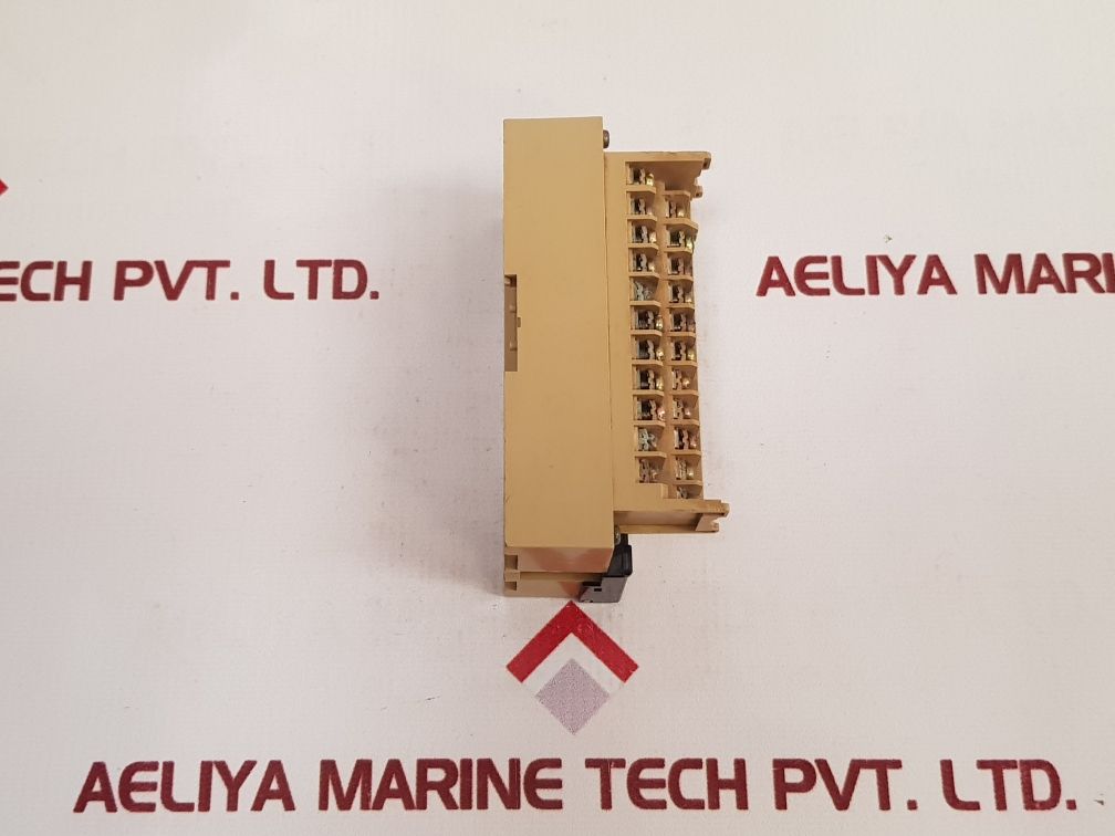 Omron Srt2-id16-1 Remote Terminal - Aeliya Marine Tech