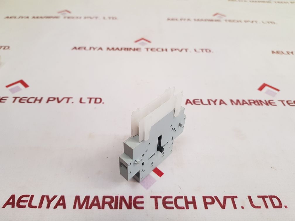 Allen-bradley 100-mc Auxiliary Contact - Aeliya Marine Tech