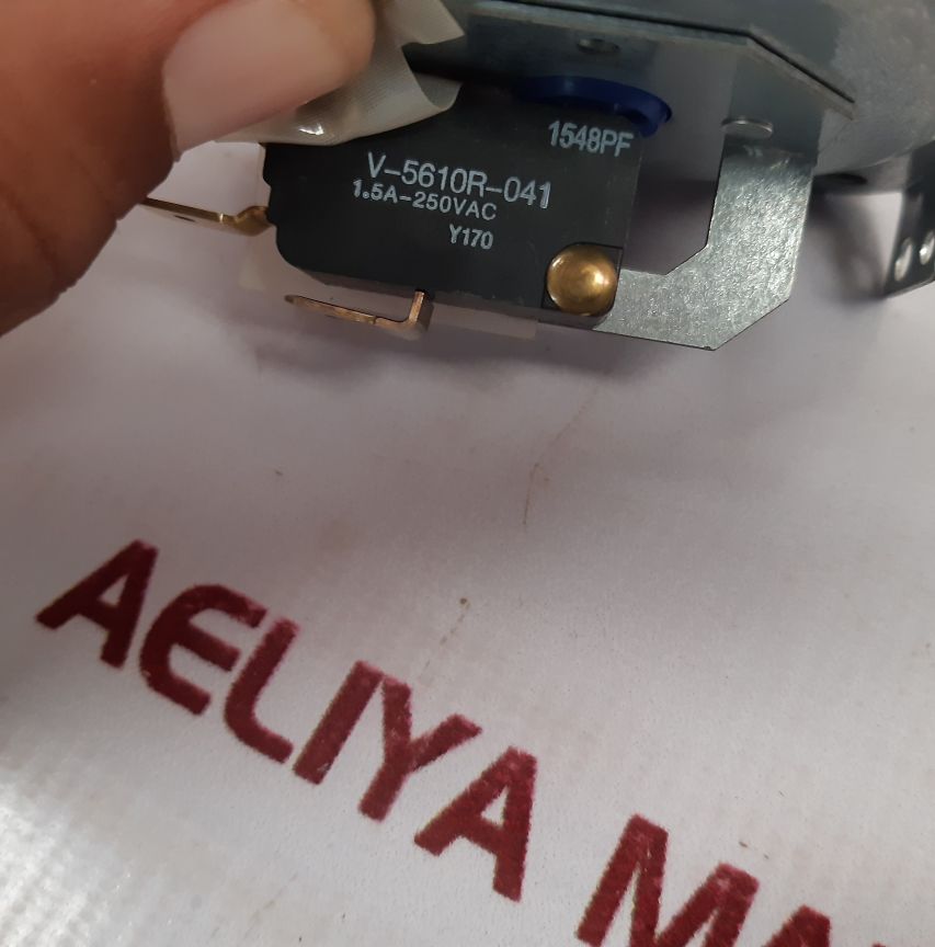 Honeywell C6065P1041:2 Pressure Switch - Aeliya Marine Tech