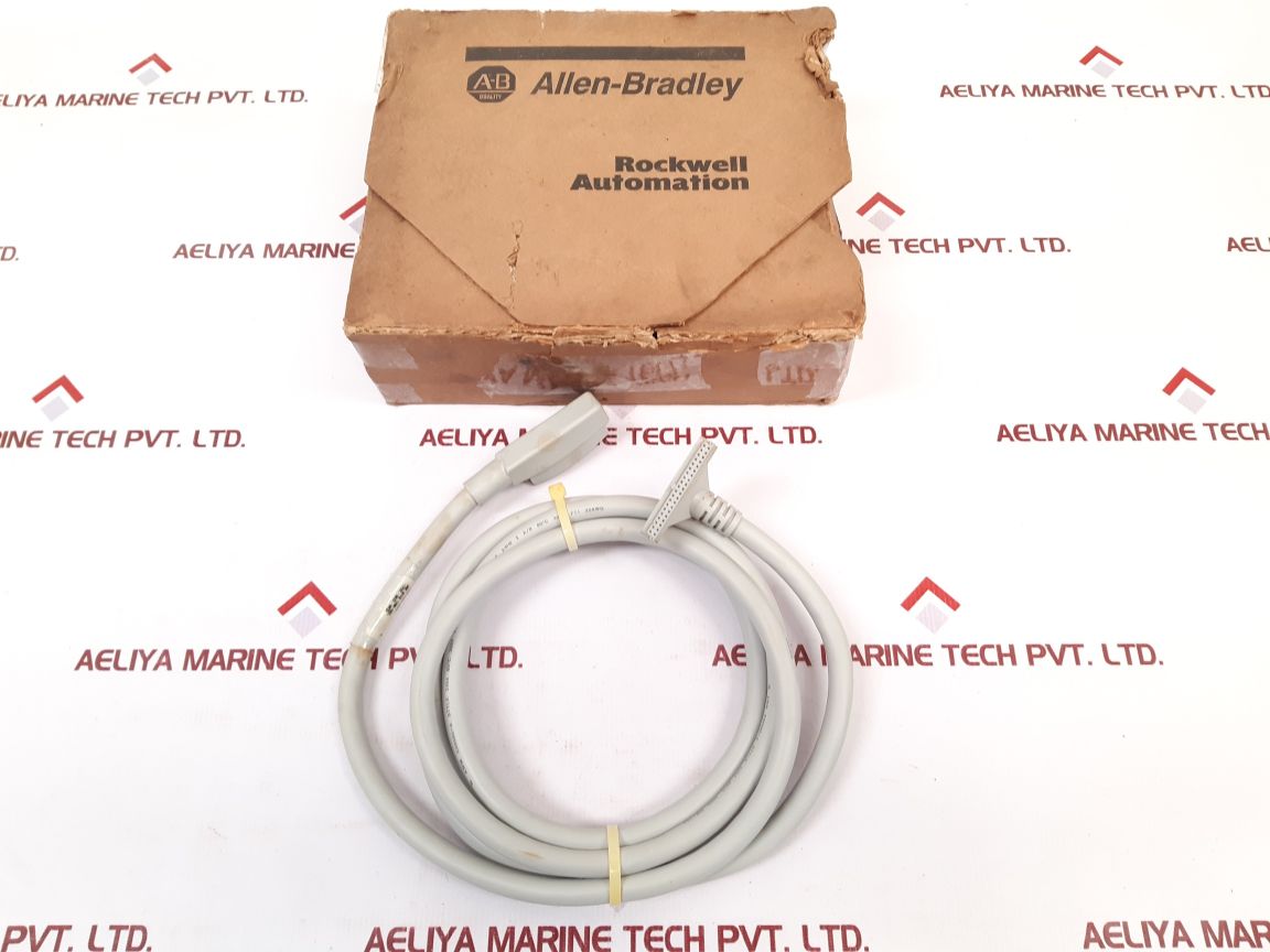 Allen-bradley 1492-cable025H Cordset Cable