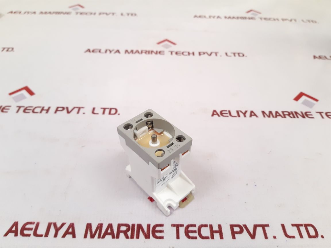 Cooper Crouse-hinds Ghg4171101R0002 Push Button 240V 50/60Hz 16A Ue250V Ie5A