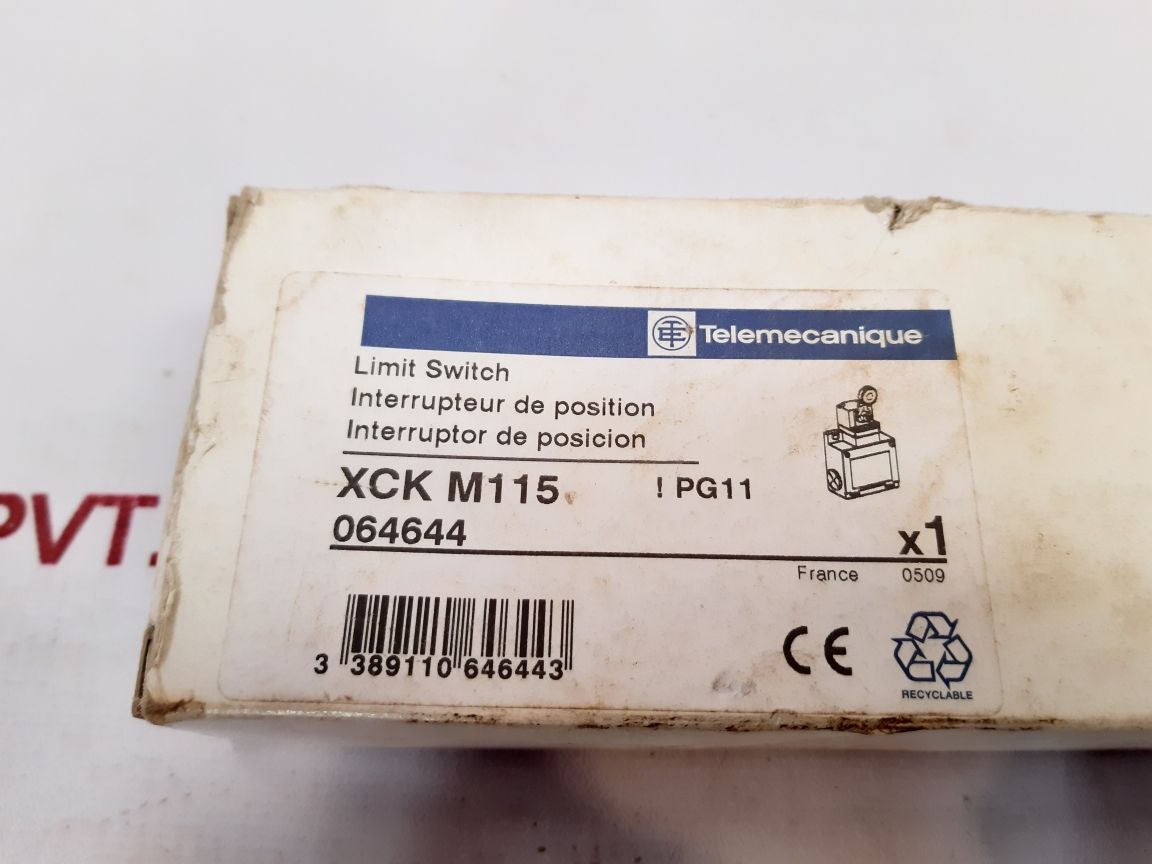 Telemecanique Xck M102H29 Limit Switch Xck-m 500V - Aeliya Marine Tech