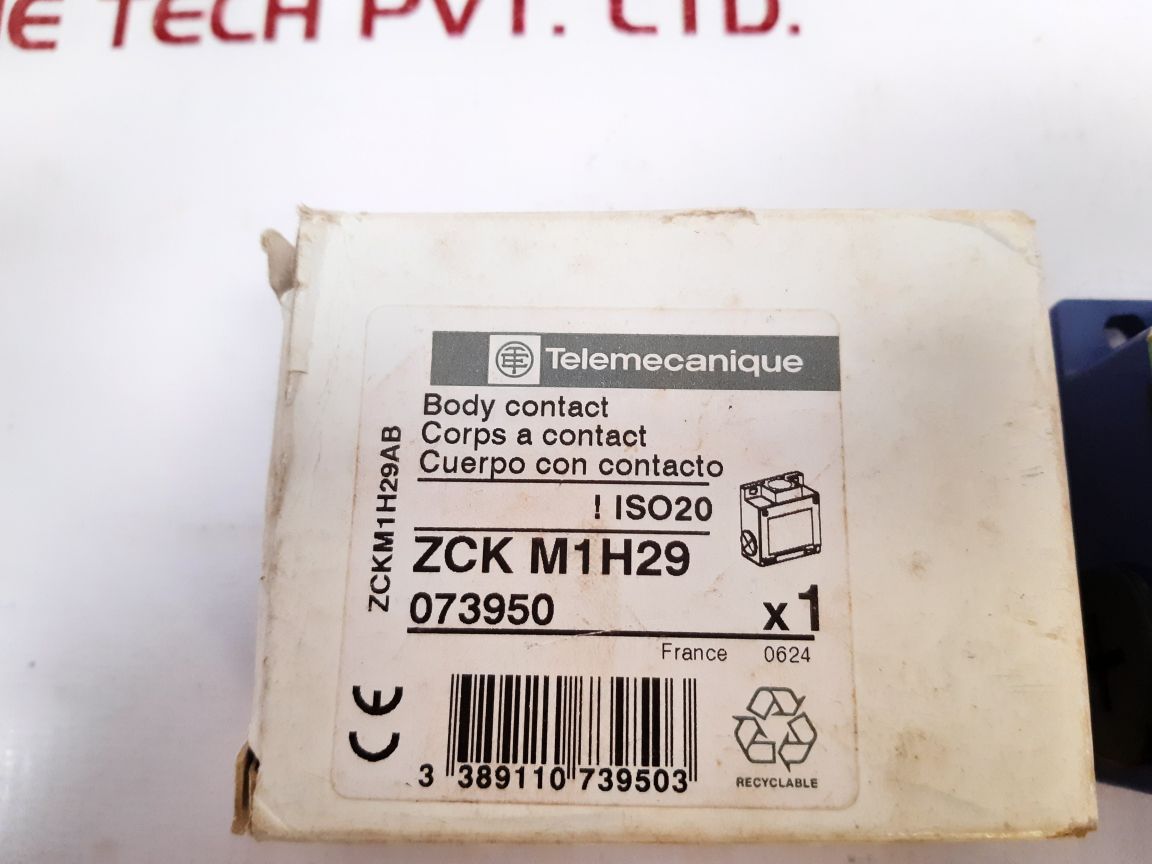 Telemecanique Xck-m Limit Switch Zckm1H29 240V 3A - Aeliya Marine Tech