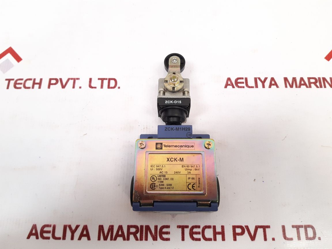 Telemecanique Xck-m Limit Switch Zckm1H29 240V 3A - Aeliya Marine Tech