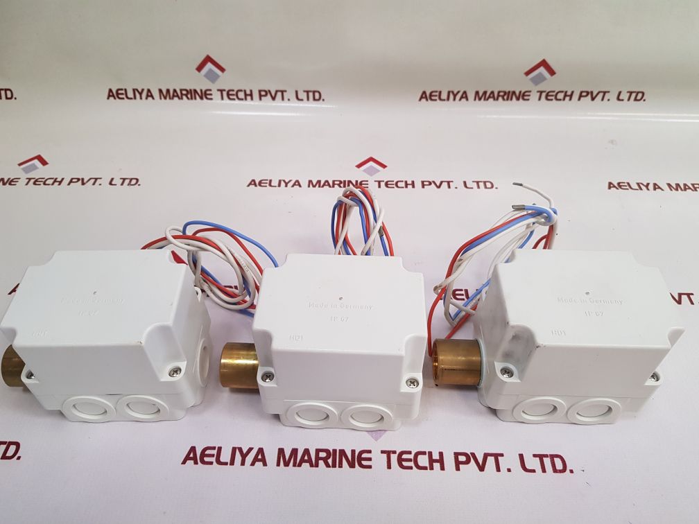 Aqua Signal 9840080700 Connection Box With Ignition Unit