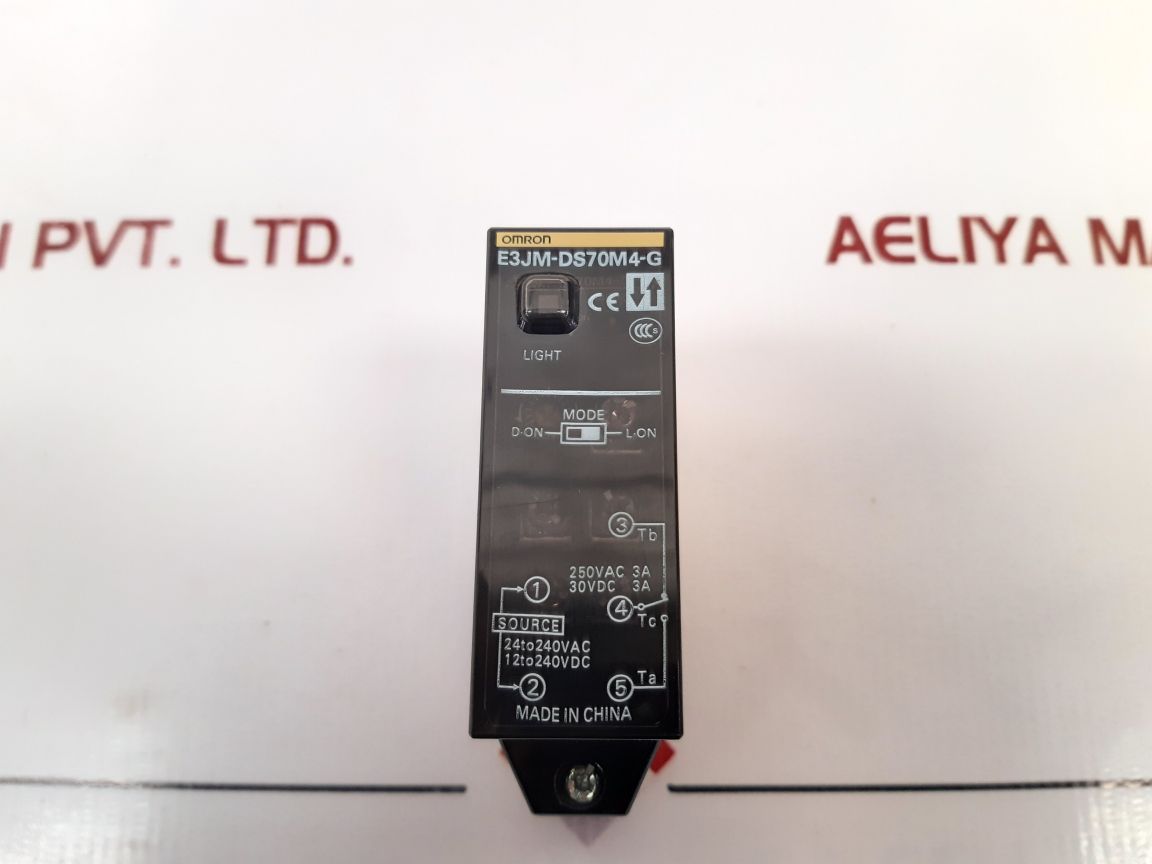 Omron E3Jm-ds70M4-g Photoelectric Switch - Aeliya Marine Tech