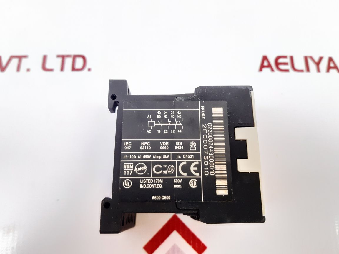 Telemecanique Ca3Kn22Bd3 Control Relay - Aeliya Marine Tech