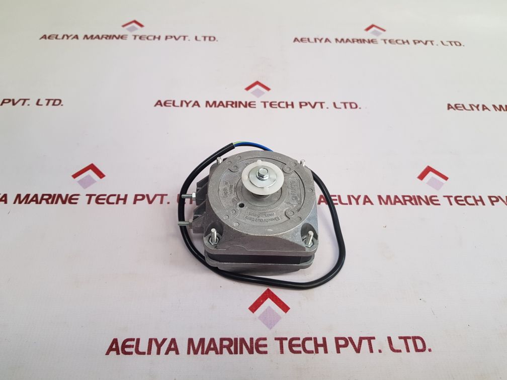 Ebm Papst M4Q045-BD01-01 Motor with Suction Blade 230V 50/60Hz