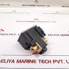 United Electric Controls 24-15428 Pressure Switch - Aeliya Marine Tech