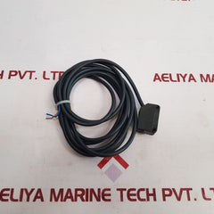Omron E3Z-t81-l Photoelectric Switch