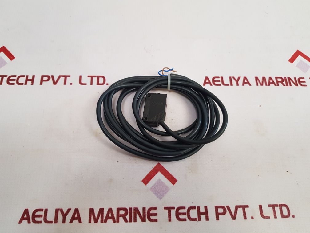 Omron E3Z-t81-l Photoelectric Switch - Aeliya Marine Tech