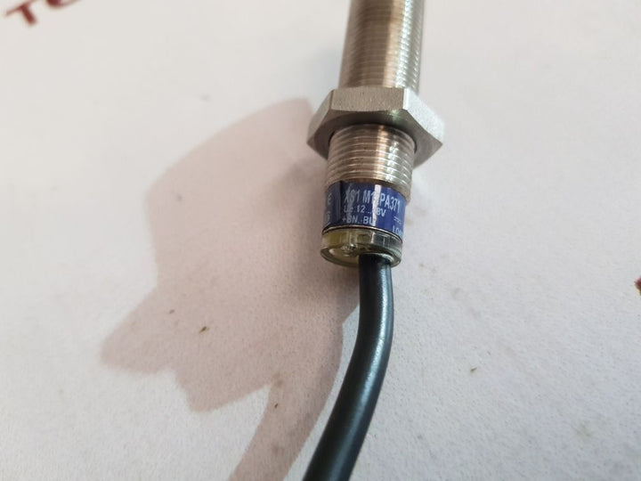 Telemecanique Xs1 M12Pa371 Proximity Sensor New - Aeliya Marine Tech